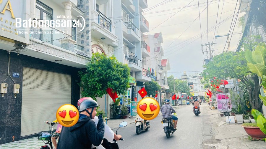 BÁN NHÀ MẶT TIỀN NGUYỄN PHÚC CHU - P.15 -TÂN BÌNH -112M2 - 4 TẦNG - NHỈNH 12 TỶ