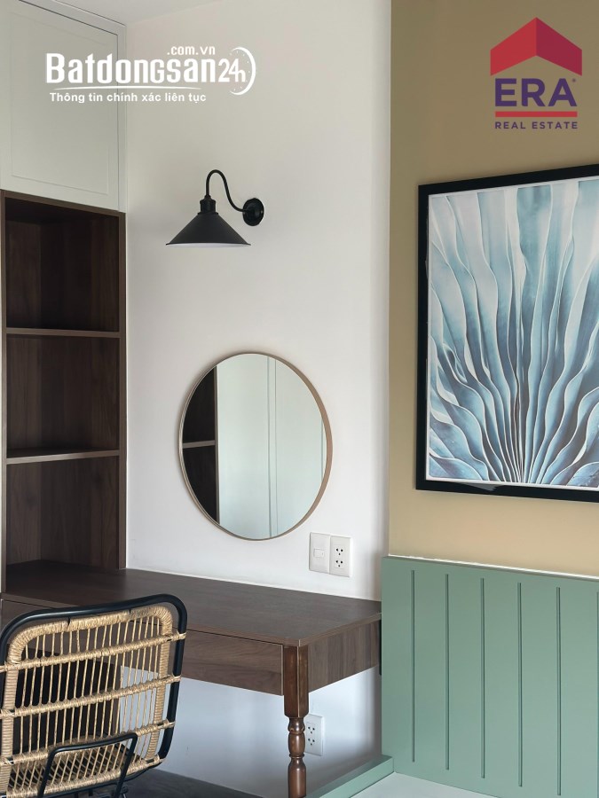 Bán căn hộ Riva Park, Đường Nguyễn Tất Thành, Quận 4, 111m2 shvv, mới 99%,1,5 tỷ 