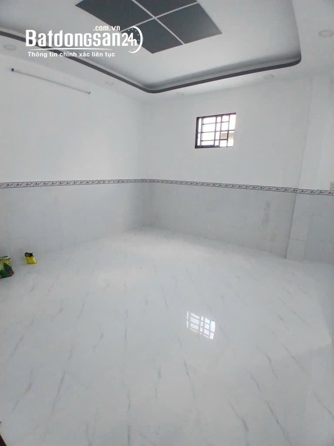 Bán nhà gần Đường Âu Cơ, Phường 9, Quận Tân Bình