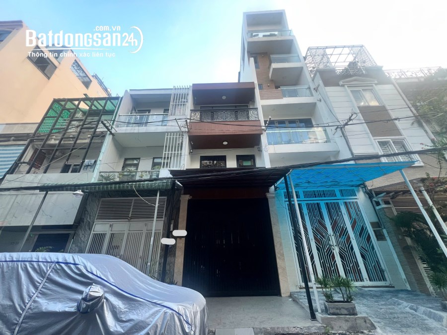 Nhà đẹp hẻm xe hơi 10M, Trung tâm Quận 3 , giá tốt vào ở ngay