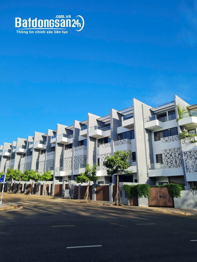 Ba căn nhà phố liền kề, đập thông kinh doanh, chiết khấu 14% dự án Trung Nguyên