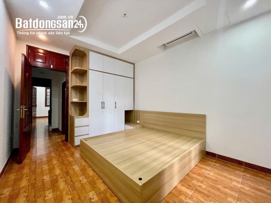 Nhà Trung Tâm Phố Cố Tô Hiệu Hà Đông Ngõ Nông Gần Ô tô Rộng 40m 4 tầng Giá chỉ hơn 8 