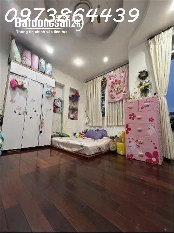 BÁN NHÀ PHỐ 4 TẦNG TRUNG TÂM QUẬN 1- LÊ THỊ RIÊNG- P.BẾN THÀNH-NGANG
