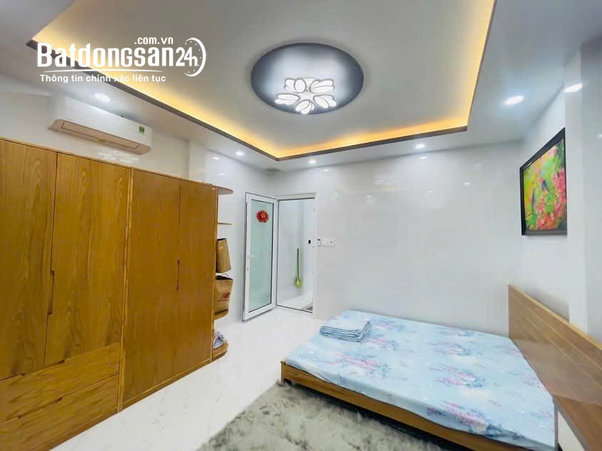 Bán gấp Nguyễn Sỹ Sách gần chợ Tân Trụ 4 tầng DT 4x12,5 chỉ 5 tỷ xíu 