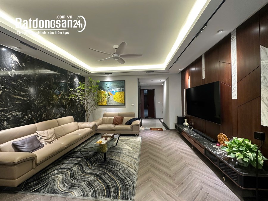 Bán căn hộ 04PN Đường Dương Đình Nghệ, Phường Trung Hòa, Quận Cầu Giấy