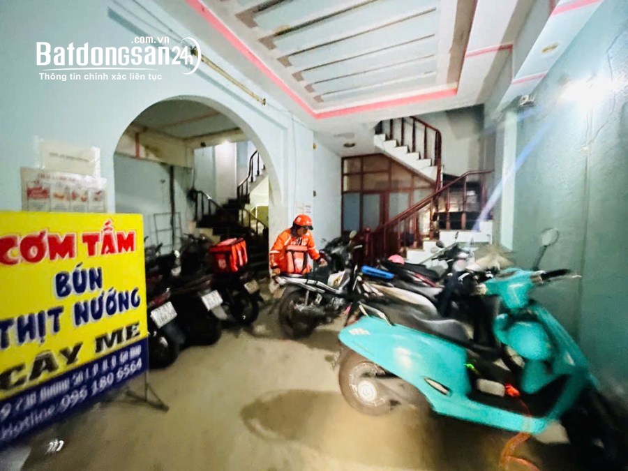 BÁN NHÀ MẶT TIỀN Đ. SỐ GIAO THỐNG NHẤT-GÒ VẤP 163M2 NGANG 7,4M-5 TẦNG - 19 TỶ