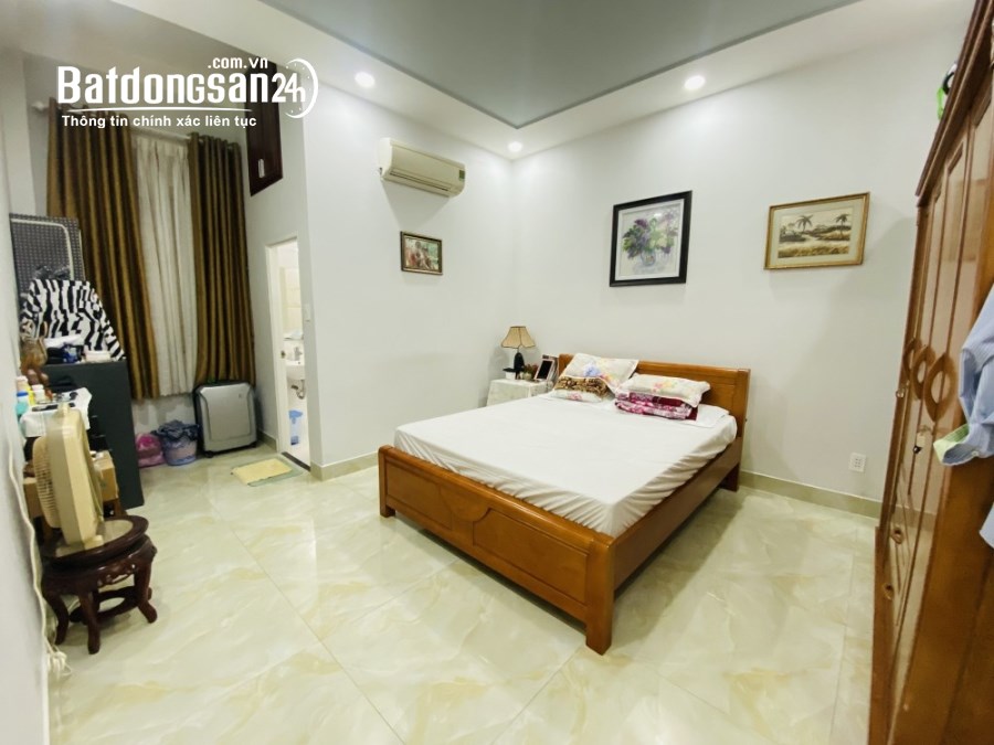 Bán nhà 160m², 2 tầng, 3PN, 4WC, Trường Thọ, Thủ Đức - 9.1 tỷ