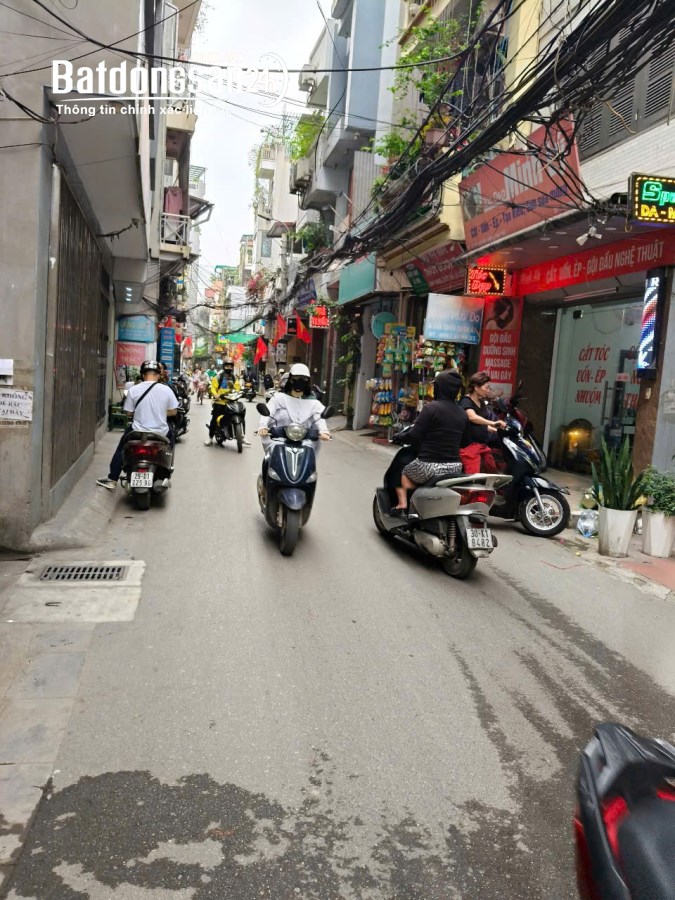 Bán nhà mặt tiền Đường Hoàng Văn Thái, Phường Khương Mai, Quận Thanh Xuân