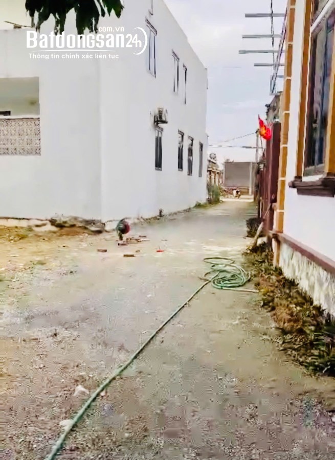 Bán mảnh 130m Tân Tiến Chương Mỹ, ô tô vào tận đất, tiện ích đầy đủ giá chỉ 1,77 tỷ
