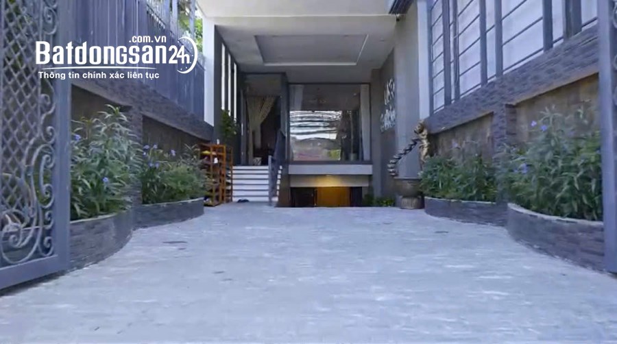 Siêu phẩm 2 MT Huỳnh Tấn Phát,Thị trấn Nhà Bè, Huyện Nhà Bè,  HCM giá 25 tỷ 