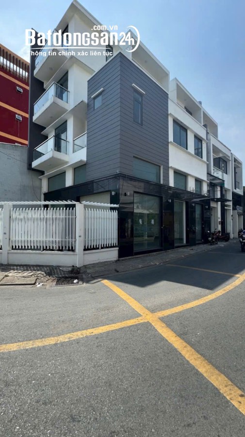 Bán nhà mặt tiền Đường Trịnh Đình Trọng, Phường Phú Trung, Quận Tân Phú
