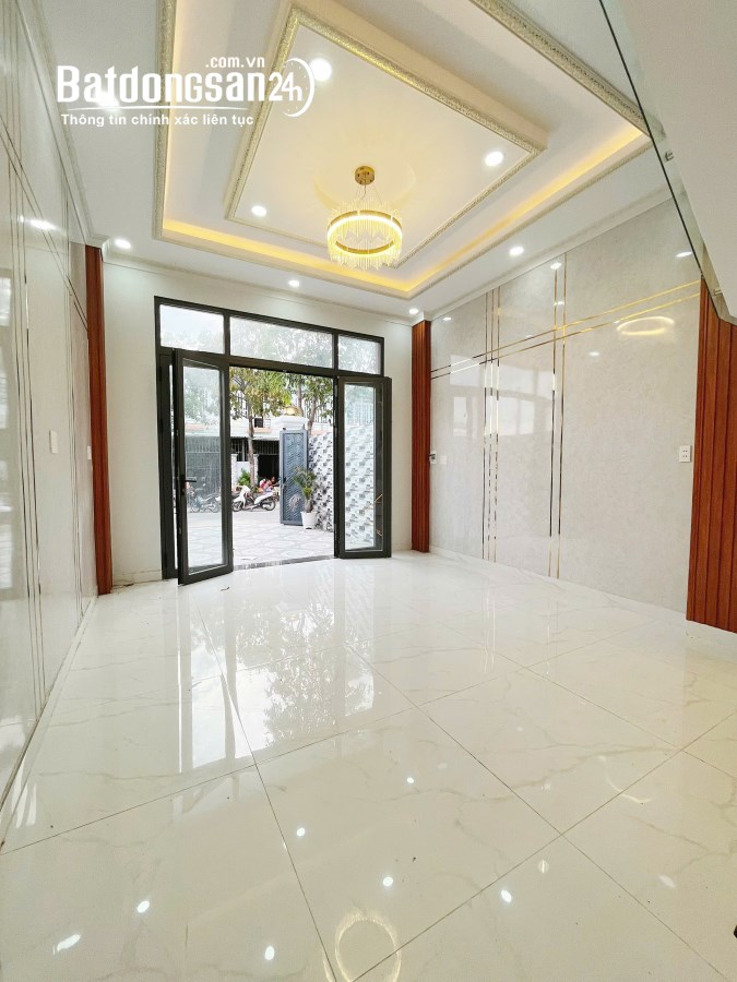 Bán nhà Đường 826, Xã Long Trạch, Huyện Cần Đước, ường ô tô ngay chợ Trung Thành