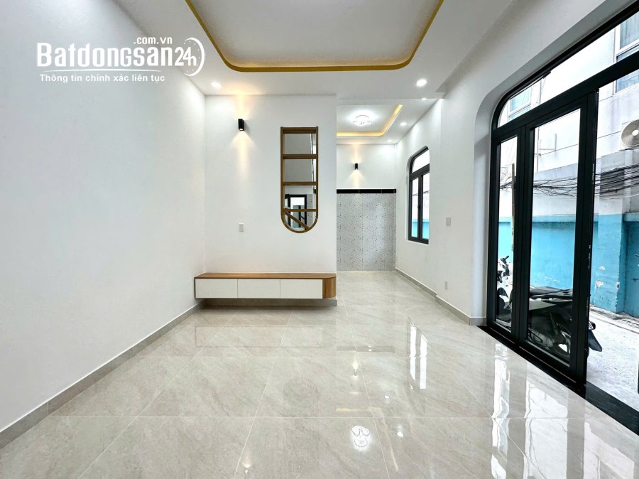Bán nhà gần đường Trần Quang Khải, Tân Định, Quận 1, 3T 32m2 full NT giá 9,8 tỷ