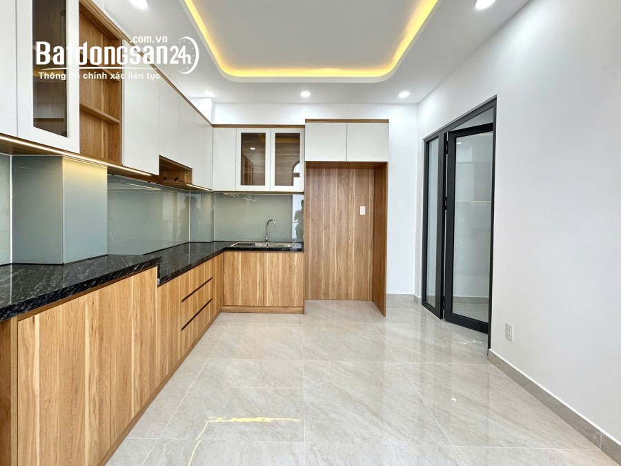 Bán nhà gần đường Trần Quang Khải, Tân Định, Quận 1, 3T 32m2 full NT giá 9,8 tỷ