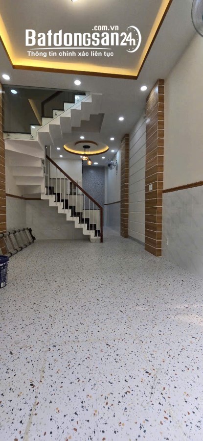 Bán nhà Đường Âu Cơ, Phường 10, Quận Tân Bình