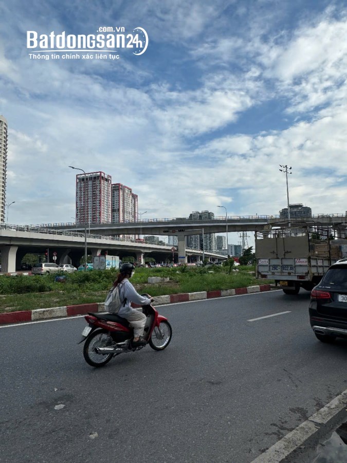 Bán nhà mặt tiền Đường Nguyễn Hoàng, Phường Mỹ Đình 1, Quận Nam Từ Liêm