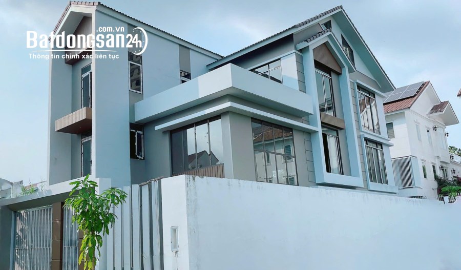 Định cư NN tôi cần bán gấp căn Biệt Thư 242m2 như hình giá 12,5 Tỷ 13E gia re