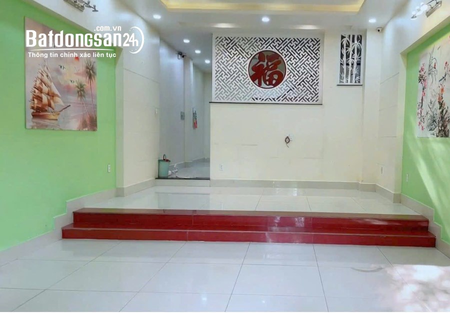 Cho thuê nhà Nguyên Căn 3 Lầu vào ở ngay KDC 13E sau lưng ĐH Văn Hiến