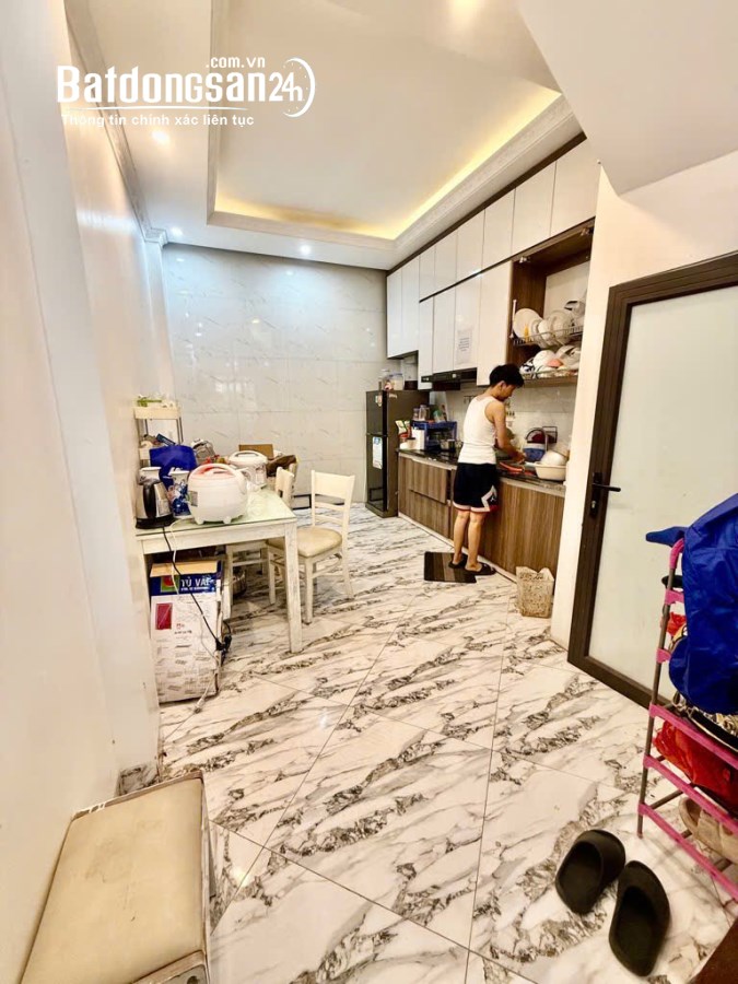 NHÀ RIÊNG MỘ LAO HÀ ĐÔNG- NGÕ THÔNG - GẦN Ô TÔ - 5 TẦNG 6 NGỦ GIÁ CHỈ 6.99 TỶ