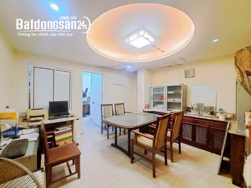 Bán nhà phân lô Đầm Trấu, Hai Bà Trưng 56m, 5T, MT 4.1m, vỉa hè, ô