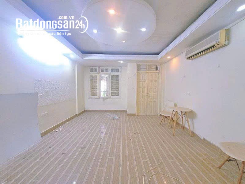 Bán nhà phân lô Đầm Trấu, Hai Bà Trưng 56m, 5T, MT 4.1m, vỉa hè, ô