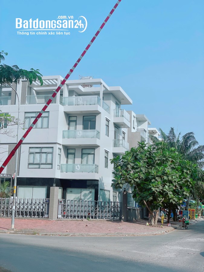 Kẹt tiền chính chủ cần bán gấp nền A-140m2 đường số 4 KDC 13E Intresco