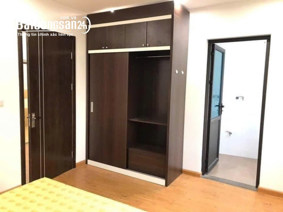 Bán nhà mặt tiền Đường Lạc Long Quân, Phường Nghĩa Đô, Quận Cầu Giấy