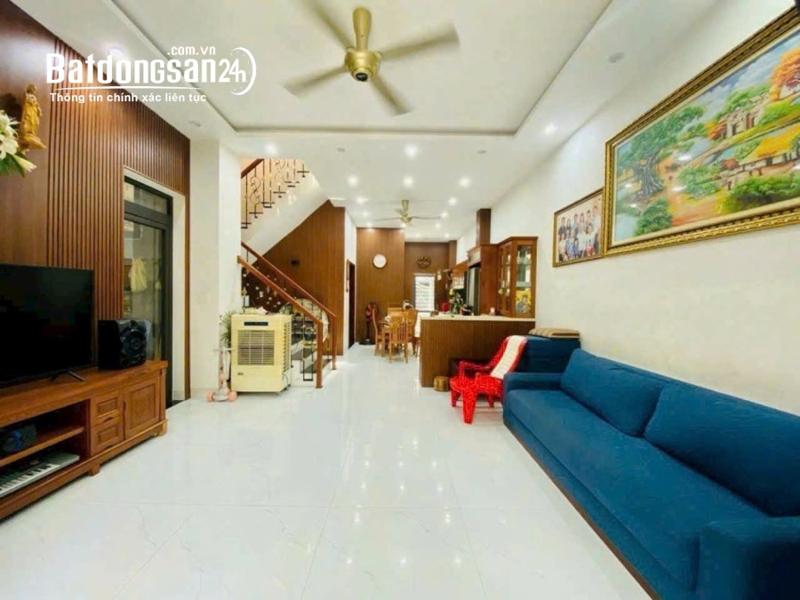 Bán nhà đẹp 3 tầng gần đường Đinh Tiên Hoàng, Q.Hải Châu, TP. Đà Nẵng 