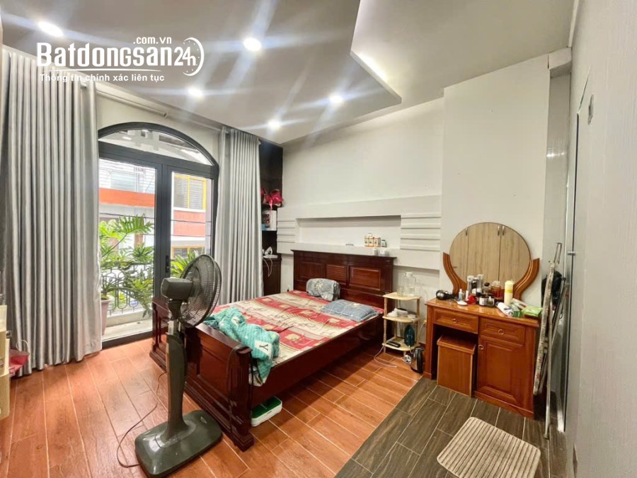 Bán nhà Đường Cư Xá Lữ Gia, Phường 15, Quận 11