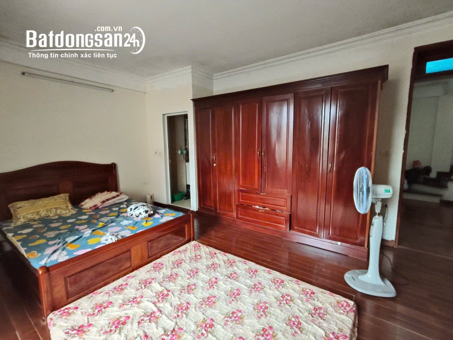 Bán nhà Đường Hoàng Đạo Thành, Phường Kim Giang, Quận Thanh Xuân
