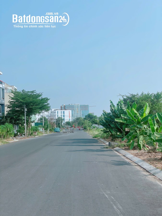 Tôi cần bán gấp lô A10 dự án KDC 13A Hồng Quang DT 126m2 giá 38 Tr/m2