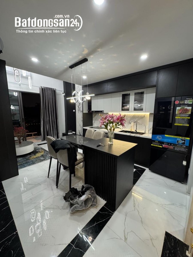 Bán nhà phố Nguyễn Cao, Hai Bà Trưng 38m, 5 tầng. Giá: 12.3 tỷ