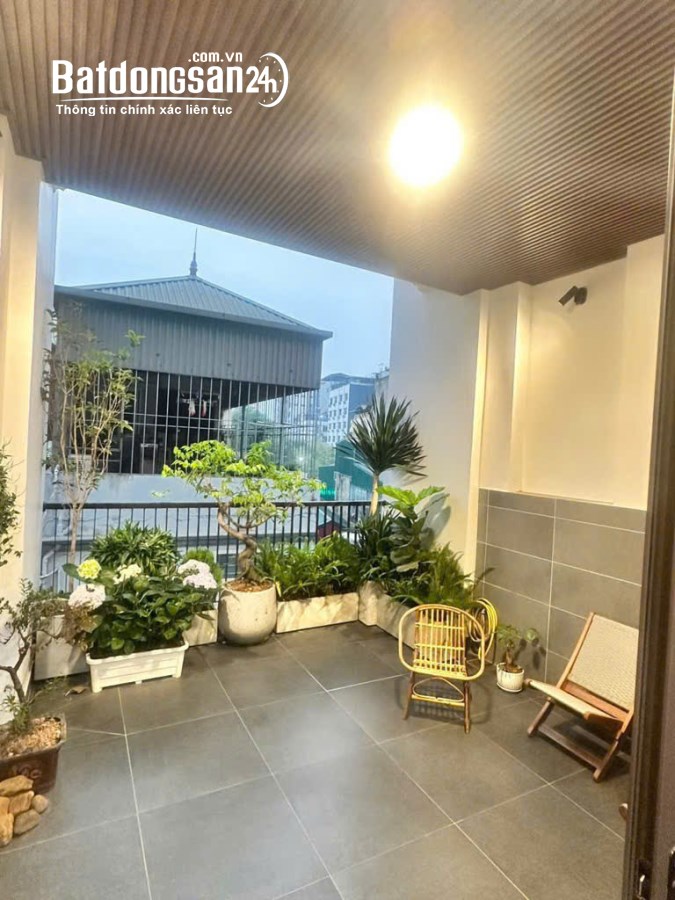 PHÂN LÔ CÁN BỘ - Ô TÔ- NỘI THẤT SỊN TT CÔNG AN XA LA HÀ ĐÔNG 45M 4 TẦNG GIÁ HƠN 12 TỶ