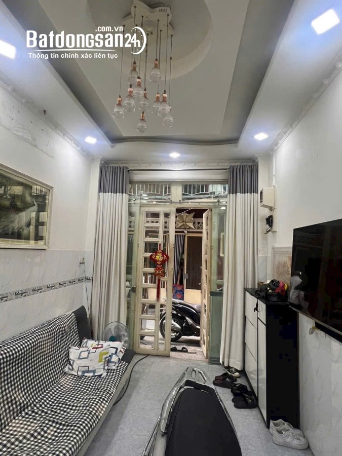 Bán nhà Đường Trần Bình Trọng, Phường 2, Quận 5