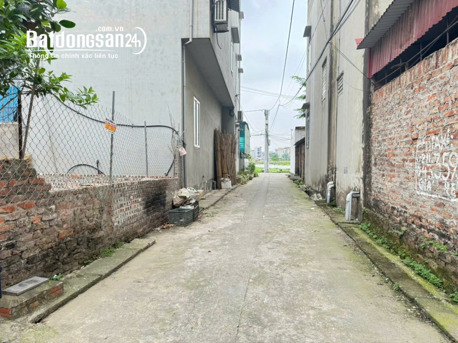 Đất đẹp thôn Phố Yên, Tiền Phong, Mê Linh. Gần đường quốc lộ 23