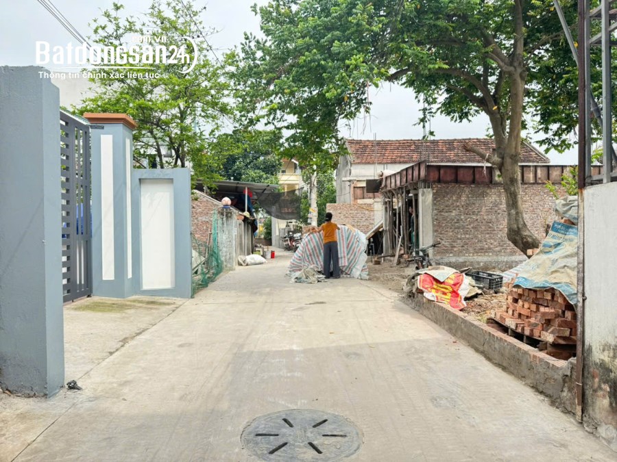 Đất đẹp thôn Phố Yên, Tiền Phong, Mê Linh. Gần đường quốc lộ 23