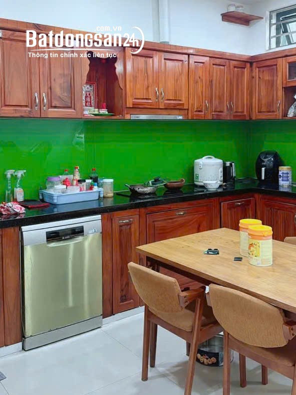 Kẹt Vốn KD Tôi cần BÁN GẤP nhà mặt tiền 3 Tầng - 5PN đường 12m KDC 13E INTRESCO giáre