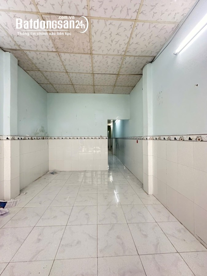 Bán nhà, Đường Phú Thuận, Quận 7, 50m2 nhỉnh 3ty