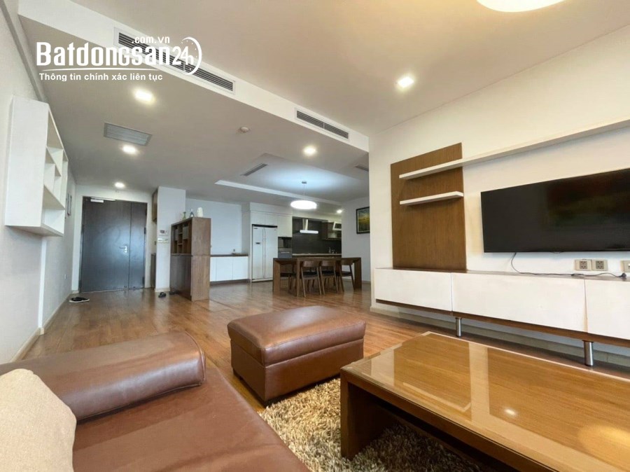 Cho thuê căn hộ Mandarin Garden, Hoàng Minh Giám, Cầu Giấy, 168m2, view hồ, đầy đủ nội thất