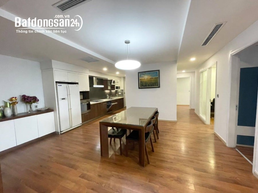 Cho thuê căn hộ Mandarin Garden, Hoàng Minh Giám, Cầu Giấy, 168m2, view hồ, đầy đủ nội thất
