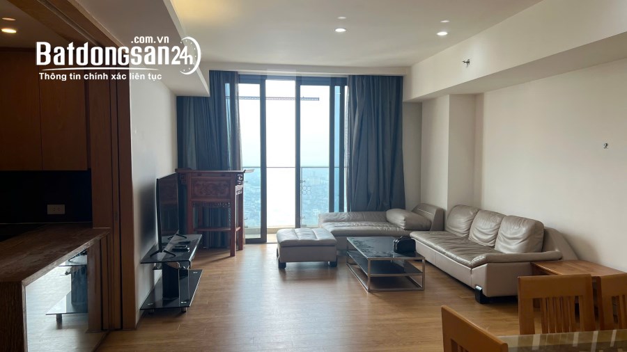 Cho thuê căn hộ 4 phòng ngủ, (trên 200m2) đầy đủ đồ tại Indochina, 241 Xuân Thủy, Cầu Giấy