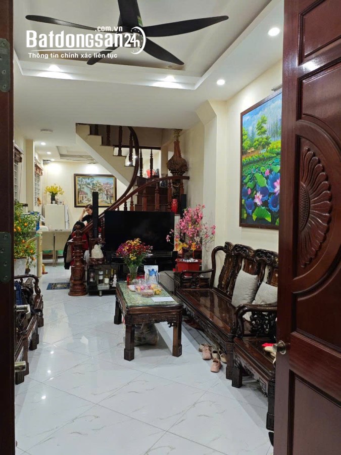 Bán nhà Bạch Đằng, Hai Bà Trưng 56/37m x 4T x 4PN, ô tô, KD, giá 8 tỷ