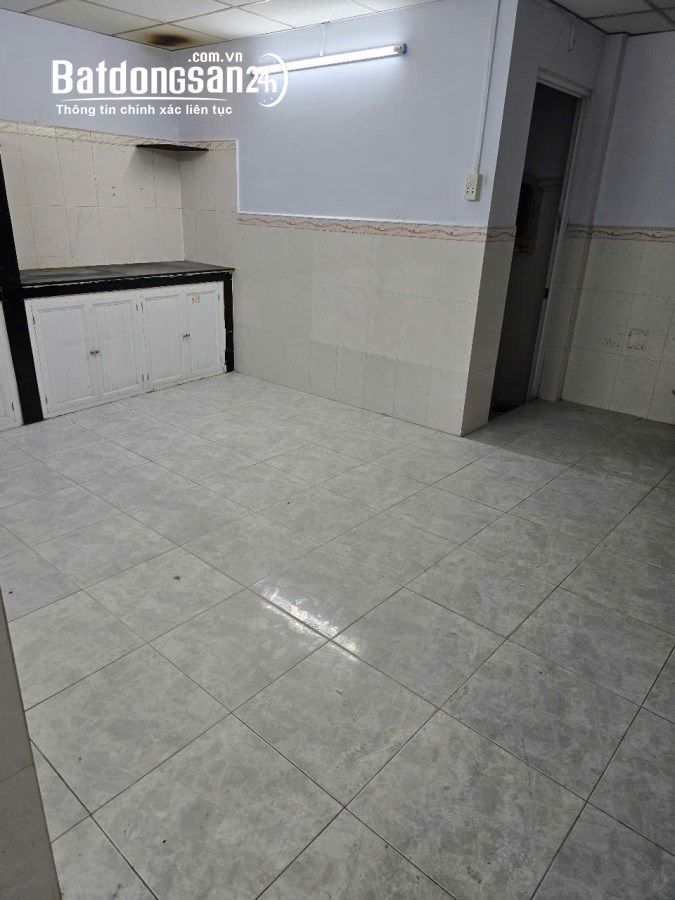 Bán nhà Đường Âu Cơ, Phường 14, Quận 11