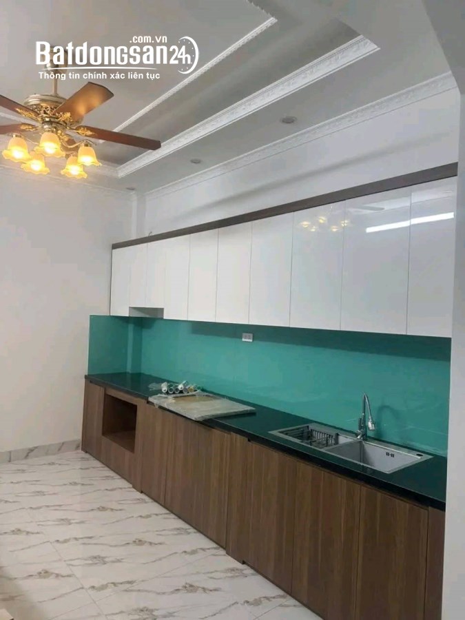 HOA HẬU, BIÊN GIANG,HÀ ĐÔNG,HÀ NỘI,40M2,5 TẨNG GIÁ 4 TỶ Ô TÔ TRÁNH NHAU