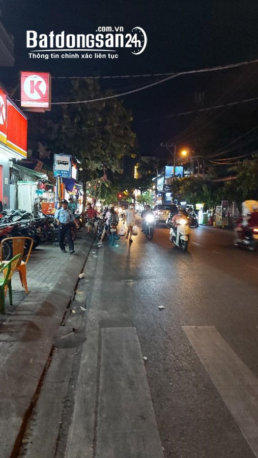 CỰC HIẾM,  CẦN BÁN NHÀ 2 MẶT TIỀN – TÂN QUY – Quận 7, GIÁ CHỈ 13.5 TỶ
