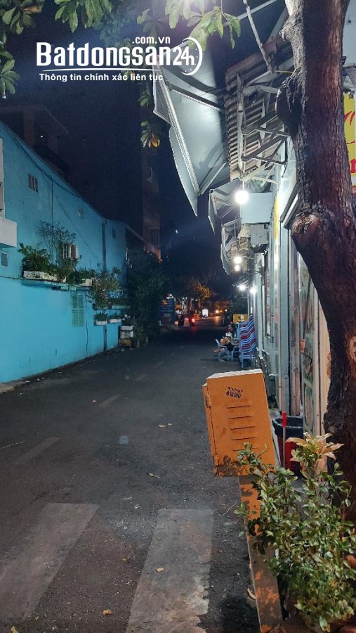 CỰC HIẾM,  CẦN BÁN NHÀ 2 MẶT TIỀN – TÂN QUY – Quận 7, GIÁ CHỈ 13.5 TỶ