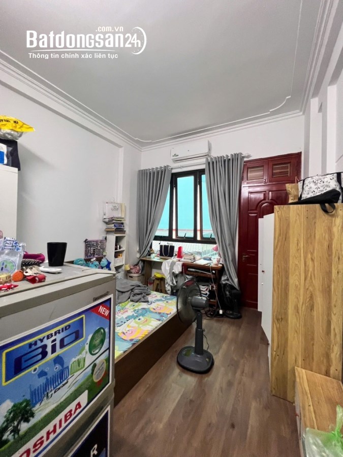 NHÀ QUẬN CẦU GIẤY- 40M2-9 PHÒNG-DÒNG TIỀN 450 TRIỆU/Năm.