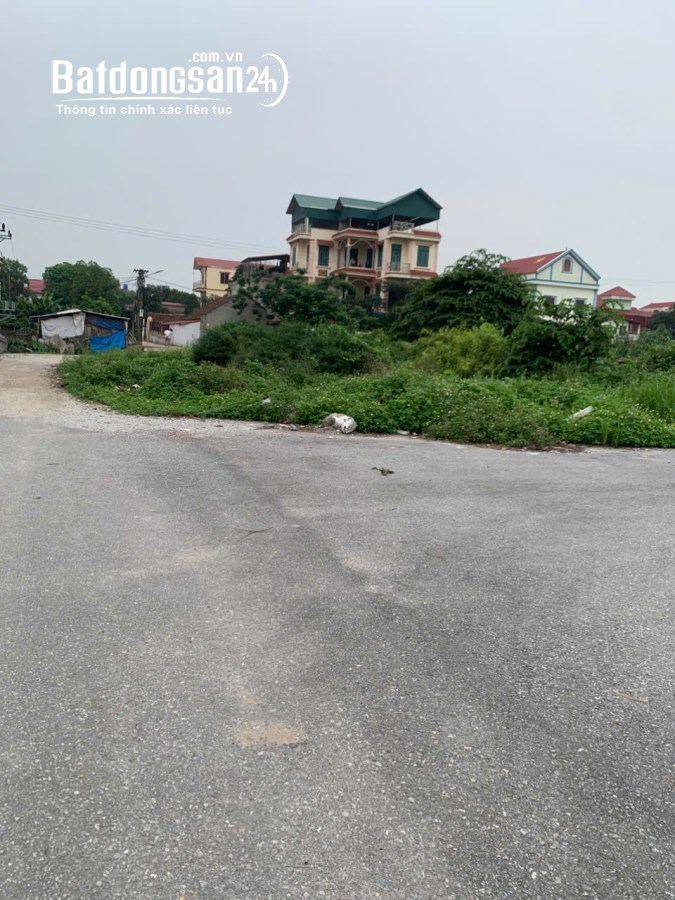 Bán đất khu đất dãn dân Lạc Thổ, Đường 38, Hồ Huyên, TX Thuận Thành
