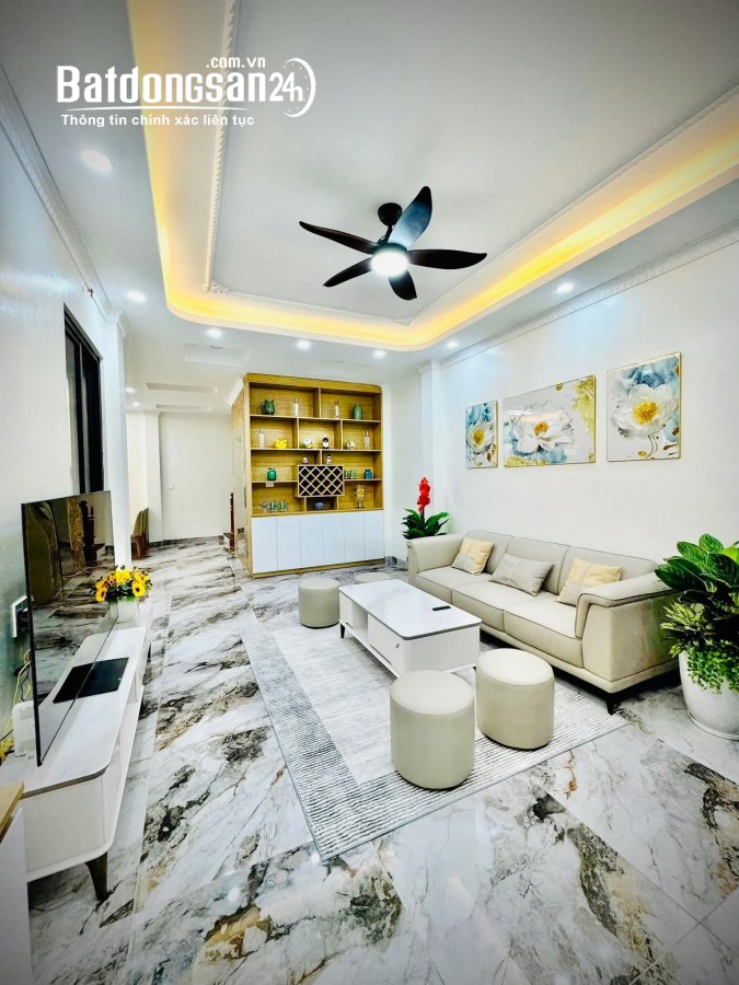 Bán nhà Đường Ngọc Lâm, Phường Ngọc Lâm, Quận Long Biên