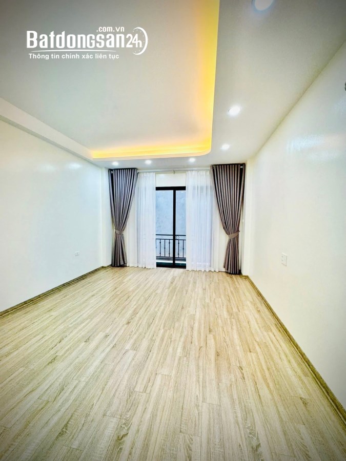 Bán nhà Đường Ngọc Lâm, Phường Ngọc Lâm, Quận Long Biên